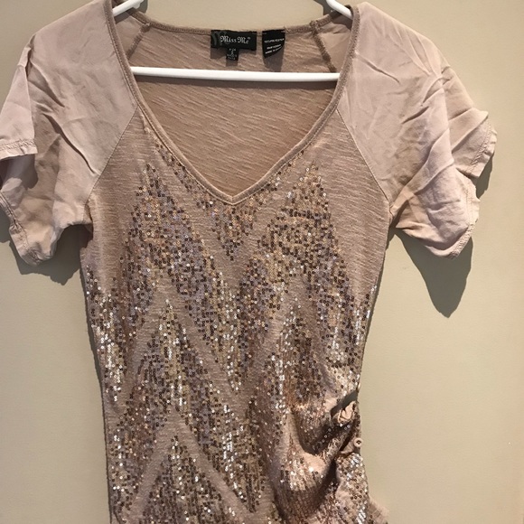 Miss Me Tops - Miss Me Small V-Neck sequin T